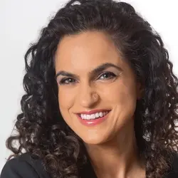 Dr Aaisha Opel